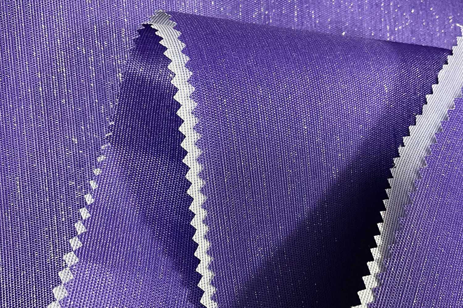 600D benang mengkilap